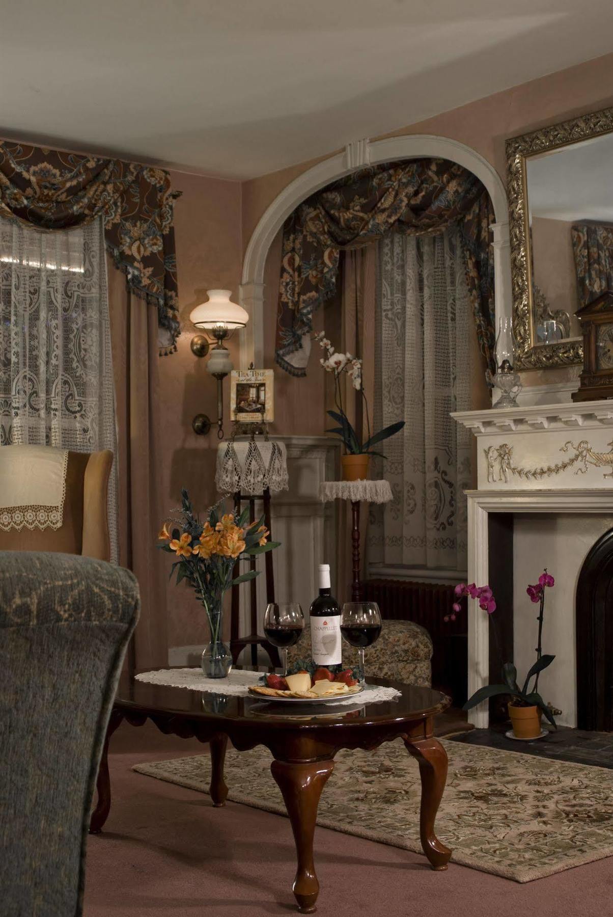 Inn Victoria Chester Экстерьер фото